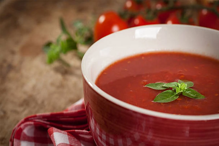 domates çorbası