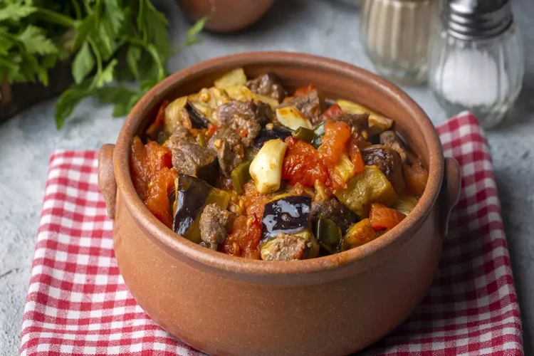 Bayrampaşa Tavuklu Pilav Satışı